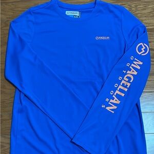 Magellan Outdoors Men's Bright Blue Rash Guard
